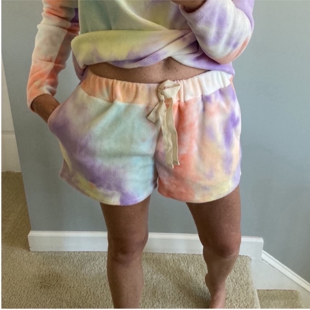 Tie Dye 2 Piece Fleece Lounge Set - Picture 7 of 9